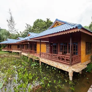 Koh Chang hotels &amp; apartments, all accommodations in Koh Chang