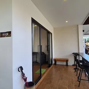 Koh Chang hotels &amp; apartments, all accommodations in Koh Chang